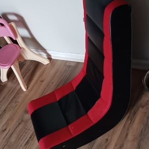 Gaming chair